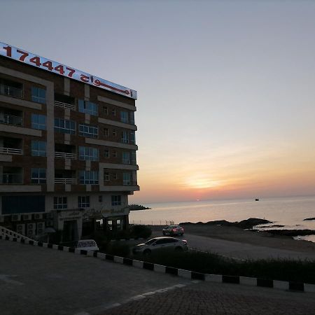 Amwaj Hotel Mirbat Салала Экстерьер фото